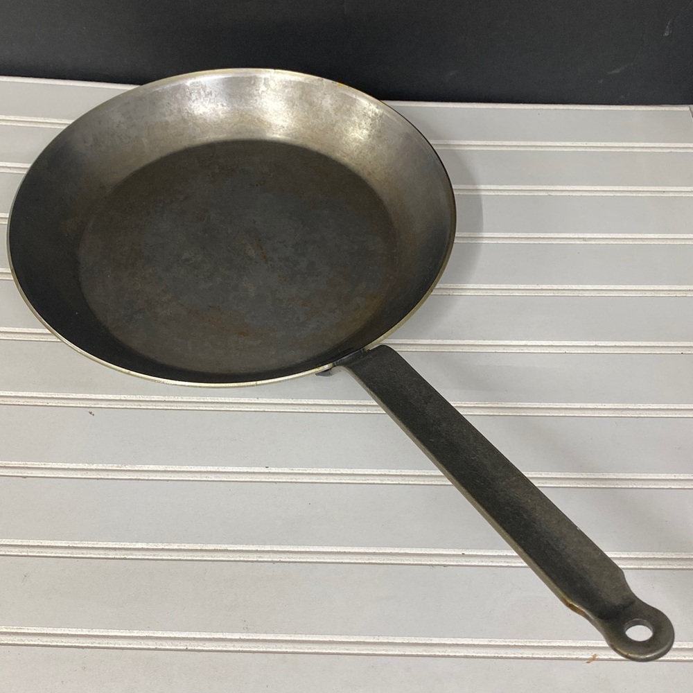 Carbon Steel Fry Pan Skillet 11.5" Diameter